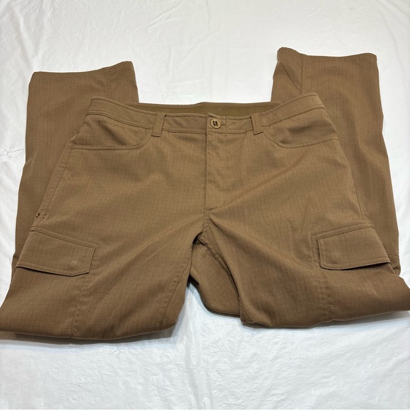 Under Armour Tactical Storm Loose Tan Chino Khakis Men’s 36 X 30 Cargo Pants - Picture 1 of 11